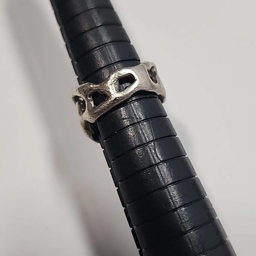 Sterling Silver 925 Ring Size 5.75